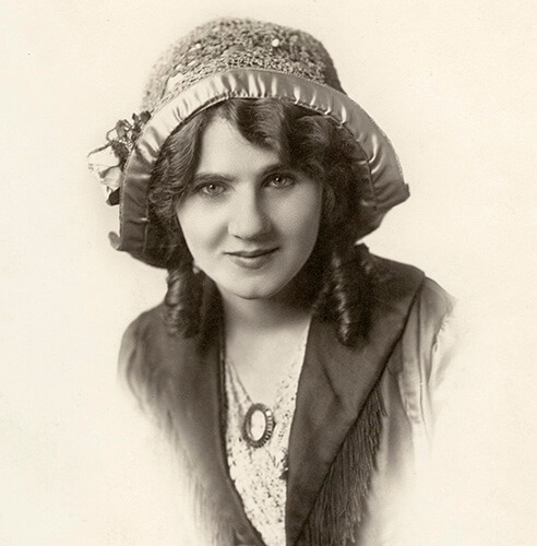 Florence_Lawrence par Frank C. Bangs Studio, c. 1908